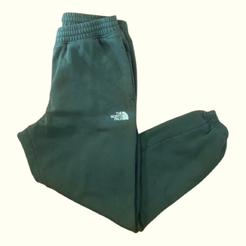 The North Face Men's Half  Dome Sweatpants